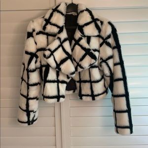Black & white cropped fluff jacket!